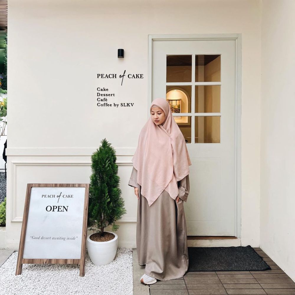 9 Potret Transformasi Natasha Rizky, Mantap Pakai Hijab Sejak 2015