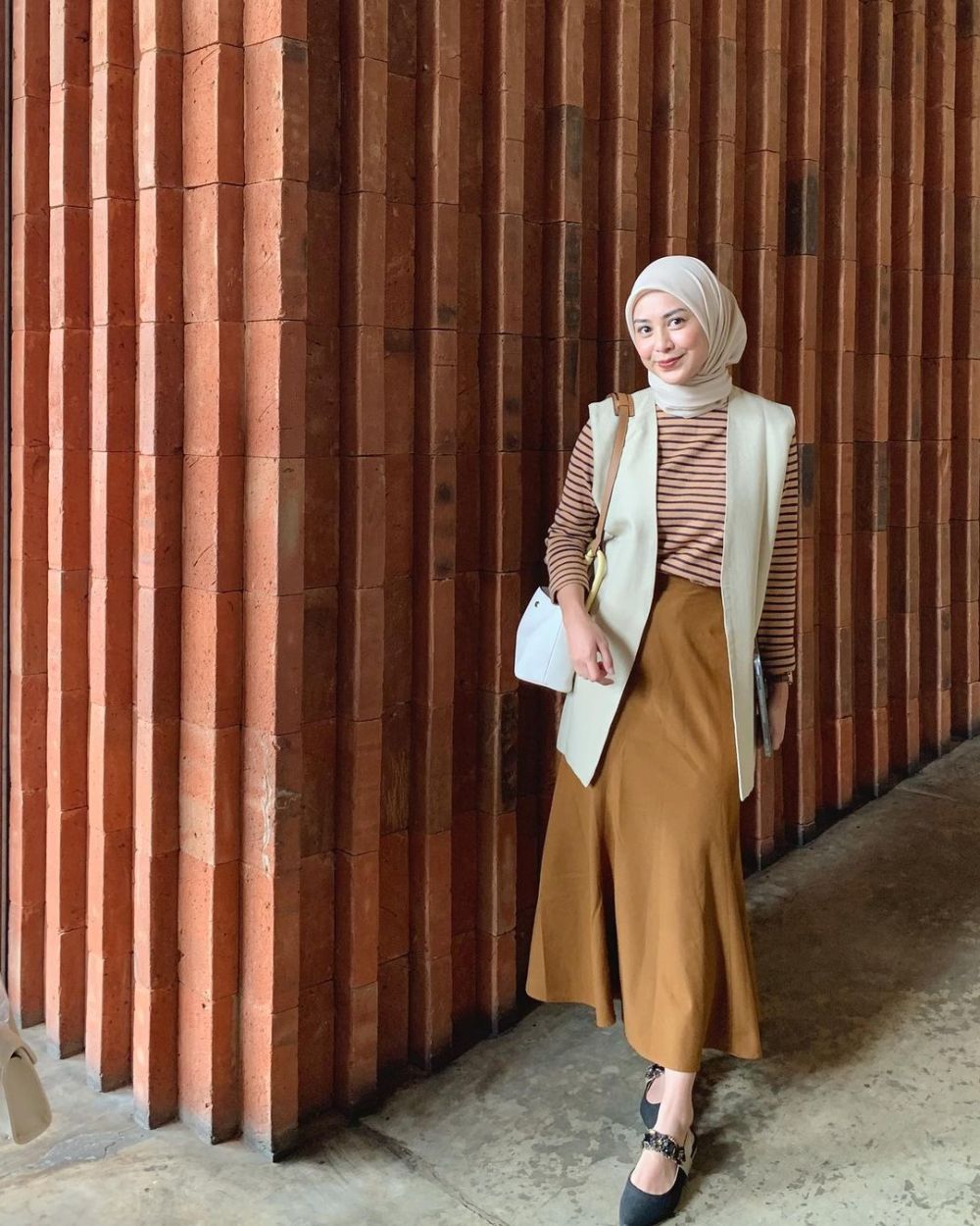 10 Ide Outfit Hangout Ala Selebgram Dianty Annisa Modis