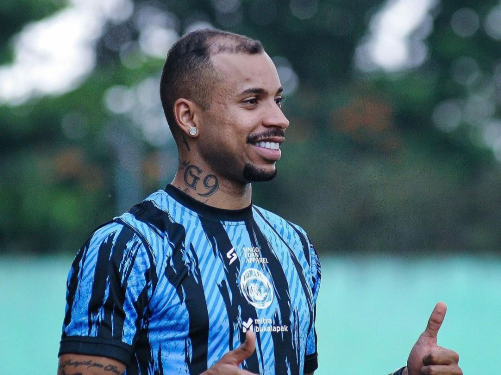 Profil Gustavo Almeida, Penyerang Asing Arema FC Musim 2023/2024