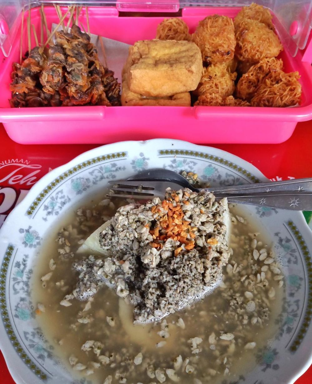 5 Kuliner Lontong Kupang di Malang, Gurihnya Nagih