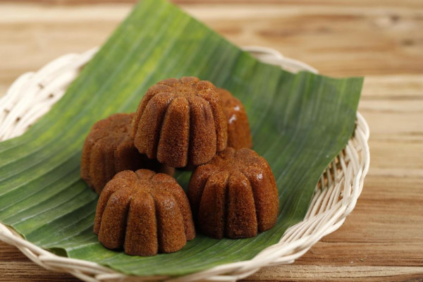 Resep Bolu Sakura yang Empuk dan Lembut, Begini Cara Buatnya!