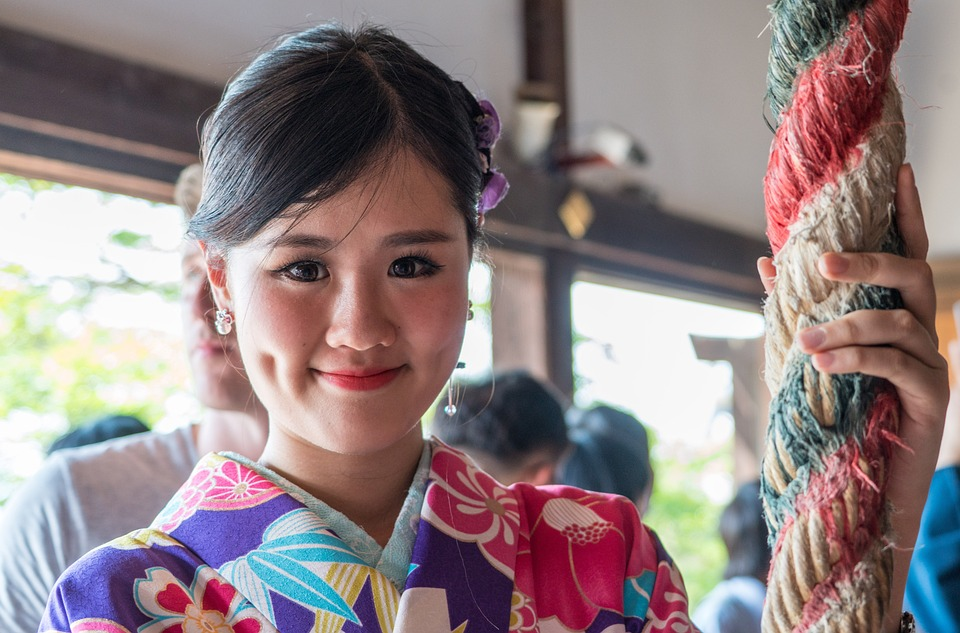 5 Fakta Warga Jepang Lupa Cara Senyum, Sampai Harus Kursus!