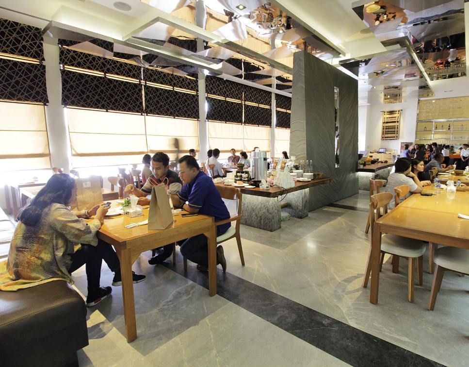 7 Rumah Makan Dekat Bandara Juanda: Lokasi dan Jam Buka