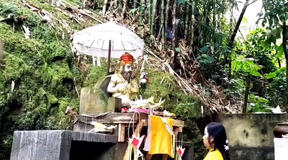 5 Fakta Pura Goa Raja, Tempat Ekor Naga Basuki Dipotong