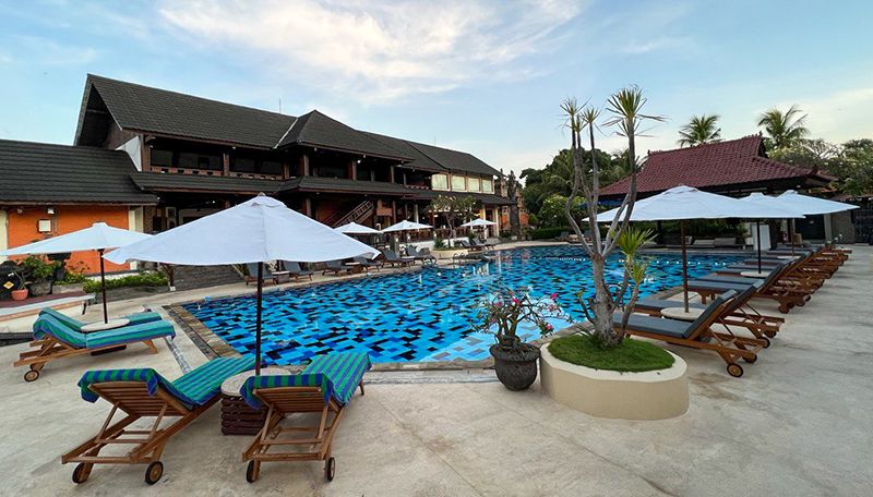 10 Rekomendasi Hotel Dekat Pantai Kuta, Cukup Jalan Kaki