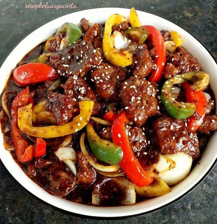 7 Aneka Resep Olahan Daging, Masakan Spesial Paling Terkenal!