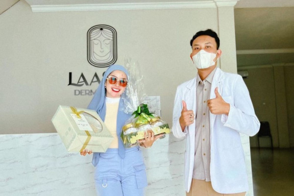 Selebgram Wanita Raup Omzet Ratusan Juta, Berawal dari Hobi
