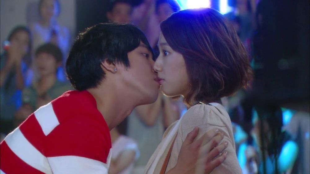 10 Adegan Ciuman Terburuk Di Drama Korea Gak Seru 