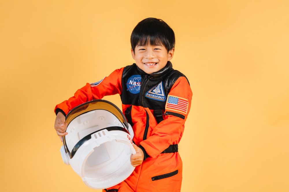 5 Pemikiran Masa Kecil yang Berubah Ketika Sudah Dewasa
