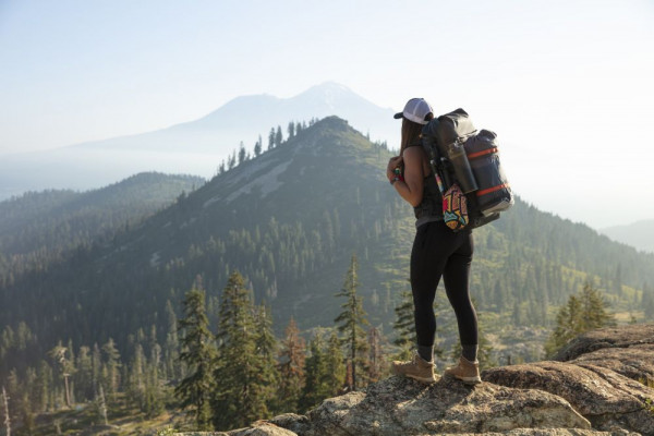 5 Tips Mendaki Gunung dengan Aman, Taati Peraturannya!