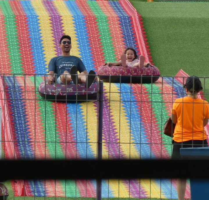 15 Tempat Wisata Dengan Wahana Rainbow Slide