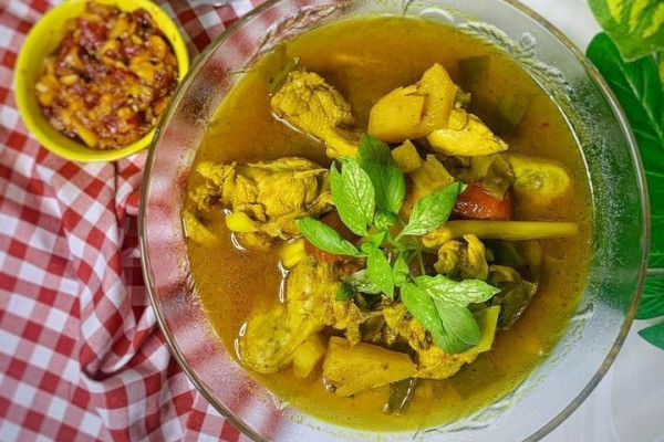 Resep Pindang Ayam Kuah Kuning, Auto Nambah!