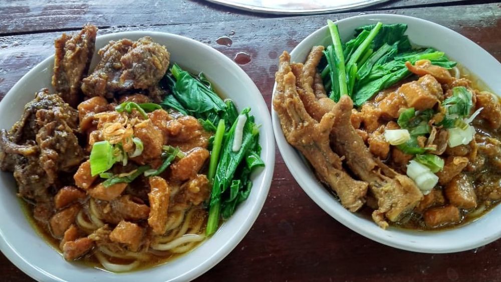 9 Tempat Makan Mie Ayam Goreng di Jogja, Favorit buat Dicoba