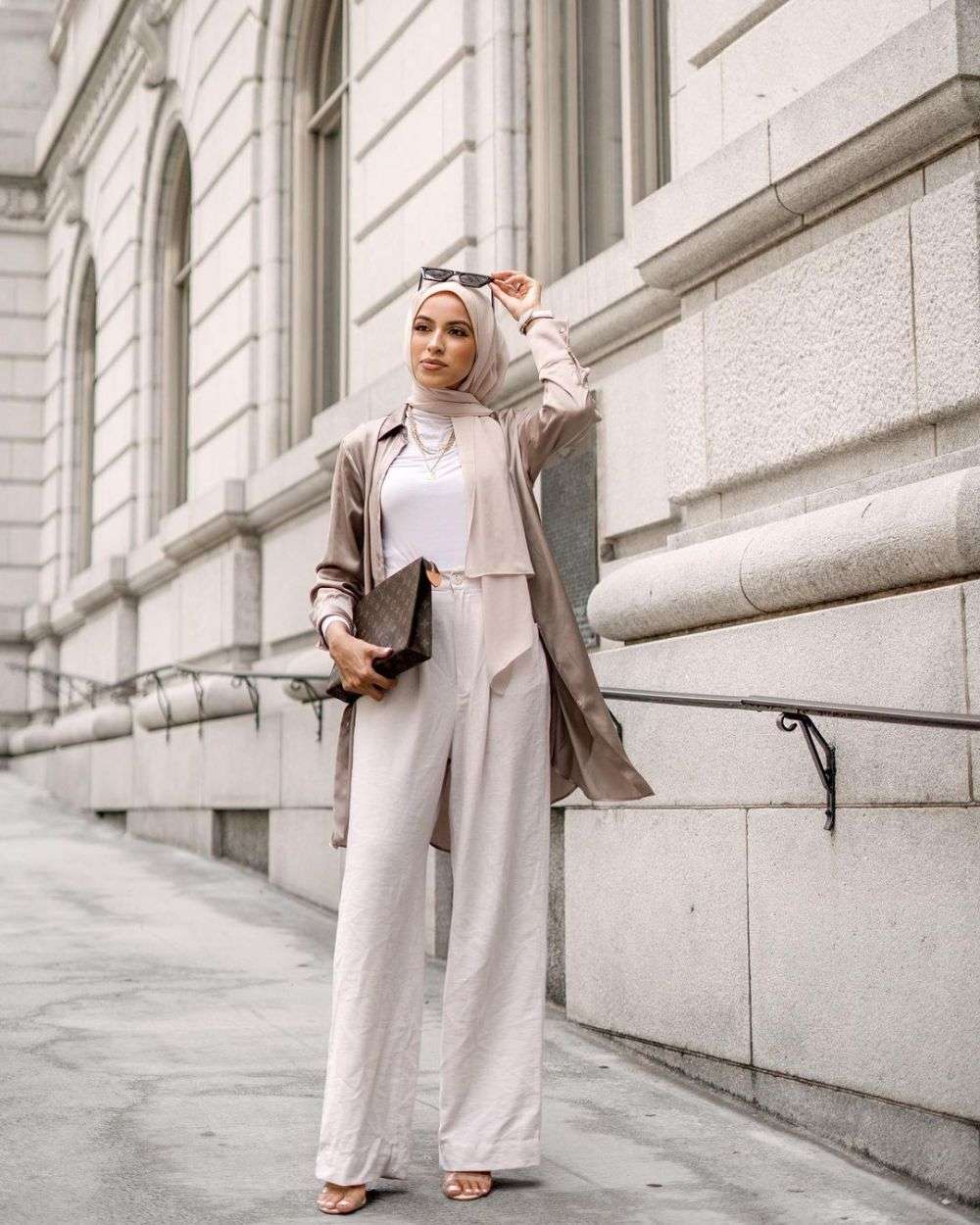 12 Inspirasi Ootd Hijab Nuansa Nude Ala Jaserah Soft Classy