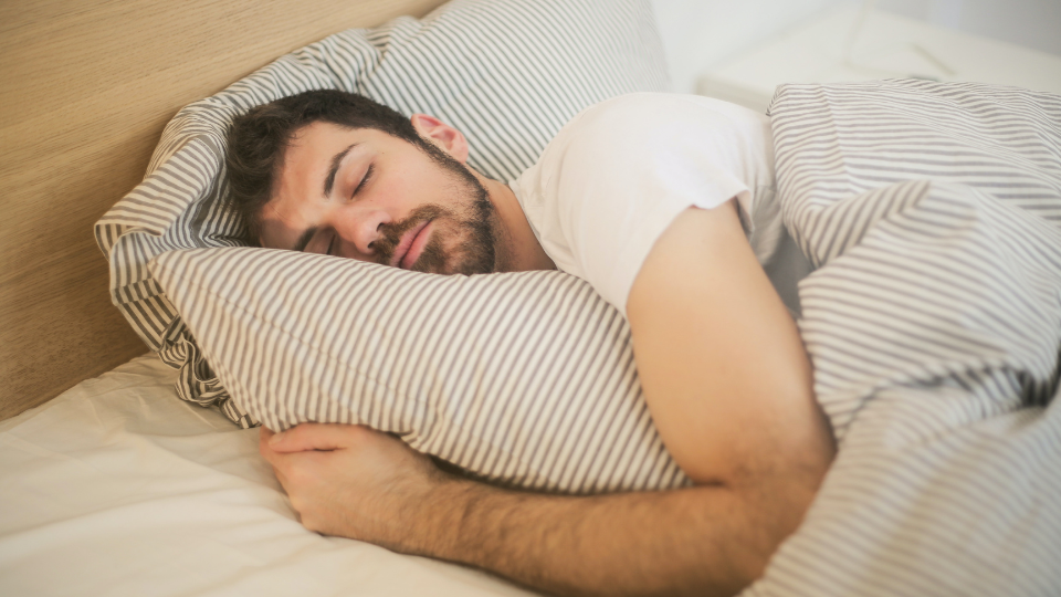 5 Aktivitas Positif Ini Bisa Meningkatkan Kualitas Tidurmu