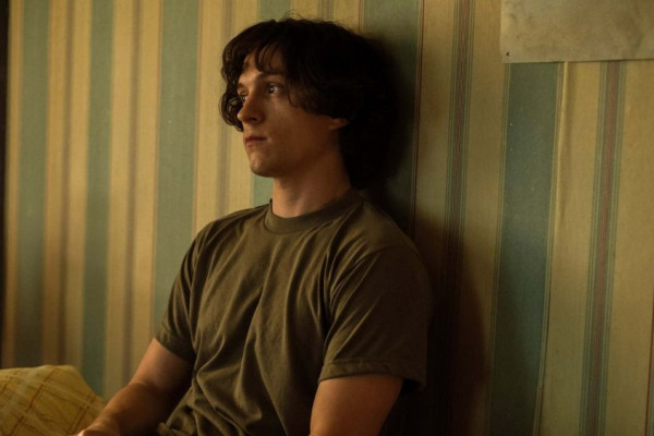 9 Fakta The Crowded Room, Serial Psychological Dibintangi Tom Holland