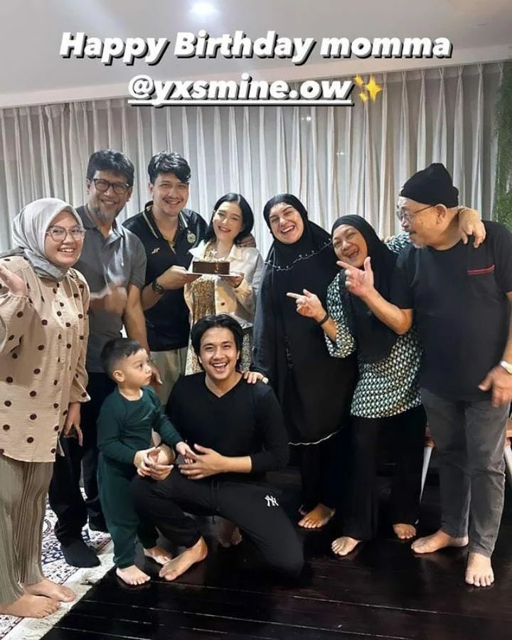 9 Potret Yasmine Ow, Istri Aditya Zoni, Baru Ultah Ke-22!