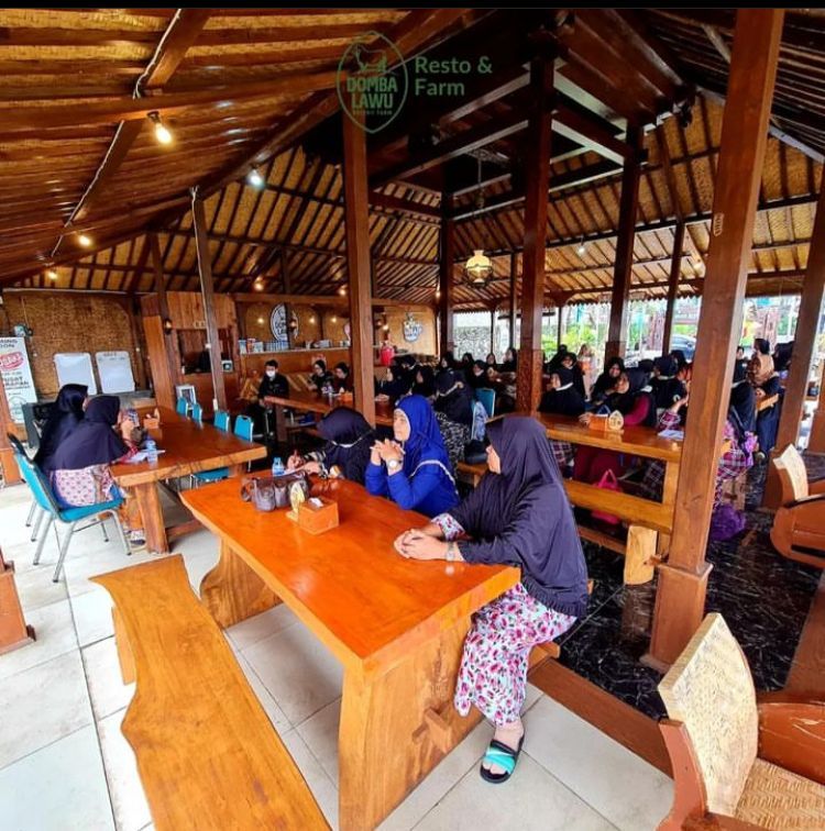 5 Rekomendasi Family Resto Yang Berkonsep Nuansa Jawa