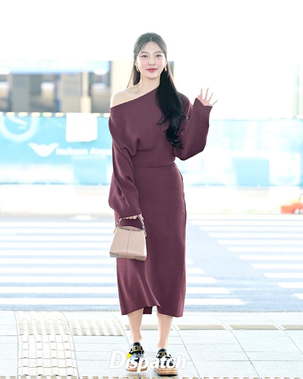 11 Inspirasi Fashion Terbaru Joy Red Velvet, Stylish Abis!
