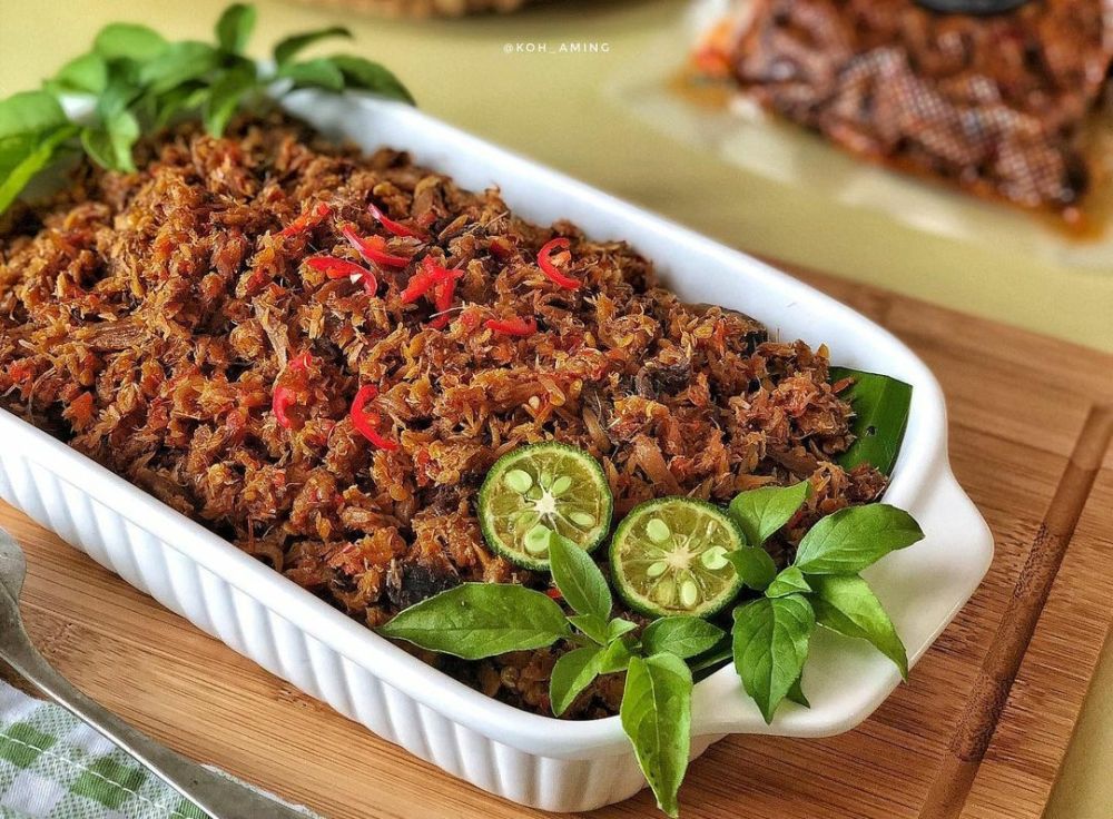 5 Resep Sambal Daging Suwir Cocok Jadi Stok Lauk