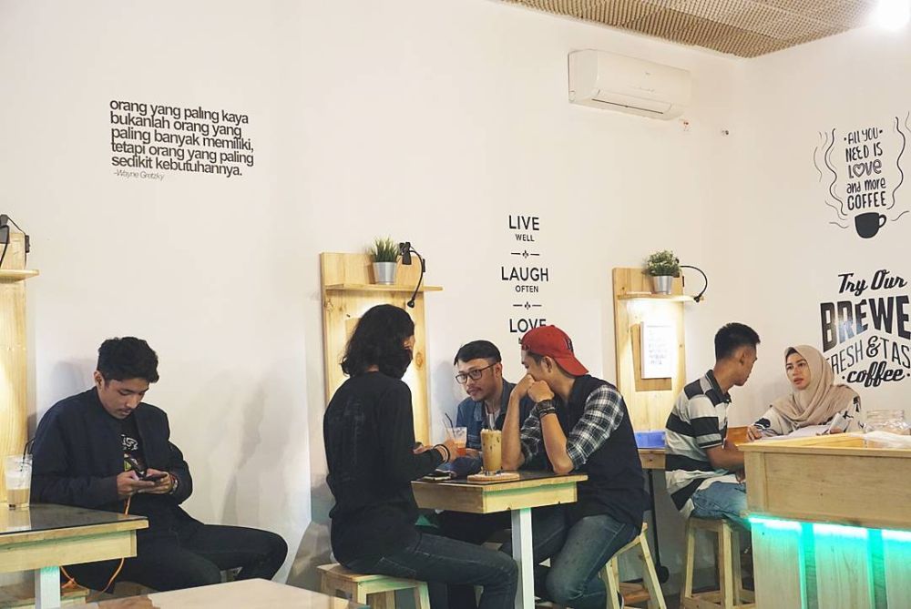 8 Kafe Dekat Kampus Atma Jaya Babarsari, Nyaman Nongkrong Bareng Teman