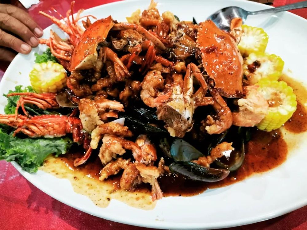 5 Rekomendasi Tempat Makan Seafood Enak di Mojokerto