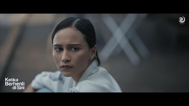 Urutan Karakter yang Paling Sedih di Film Ketika Berhenti di Sini