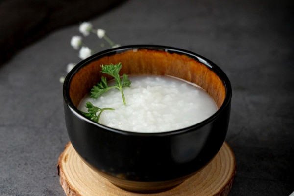 5 Tips Membuat Bubur dari Nasi, Praktis dan Cepat!