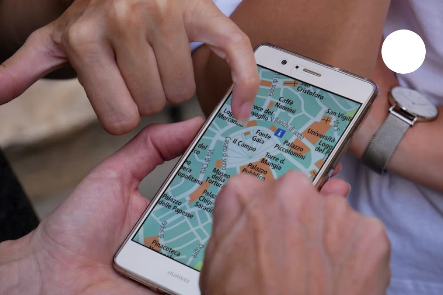 Viral Mobil Google Street Nyasar di Kebun Tebu Malang