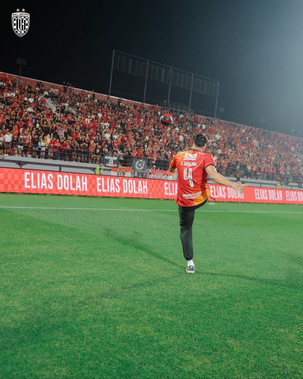Perjalanan Karier Elias Dolah, Center Bek Baru Bali United