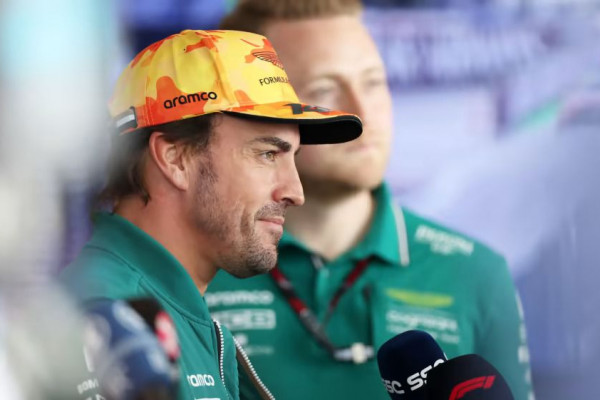 Dukungan Fans Buat Fernando Alonso Percaya Bisa Menang di GP Spanyol