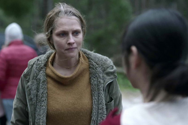 7 Fakta The Clearing, Serial Thriller Adaptasi Novel di Disney+