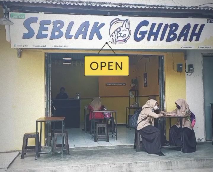 6 Rekomendasi Kedai Seblak di Blitar, Pedasnya Bikin Nagih!