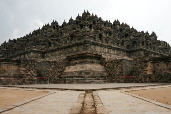 5 Fakta Unik Candi Borobudur Yang Bikin Takjub, Ternyata Canggih!