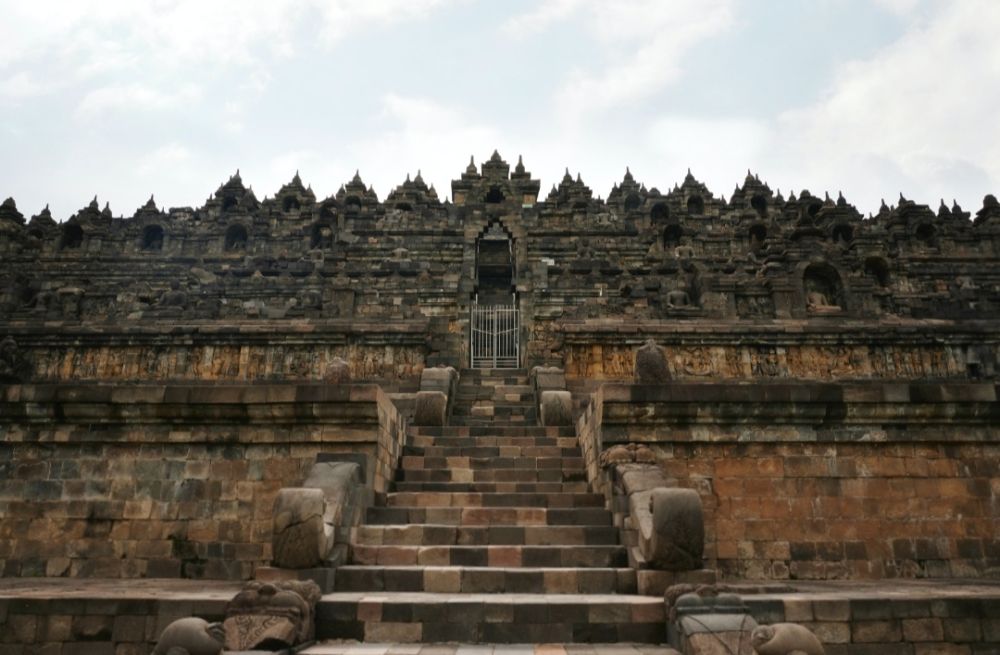 5 Fakta Unik Candi Borobudur Yang Bikin Takjub, Ternyata Canggih!