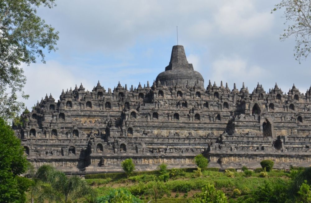 5 Fakta Unik Candi Borobudur Yang Bikin Takjub, Ternyata Canggih!