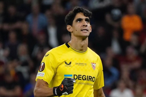 5 Kiper Top Sevilla dalam Sedekade Terakhir