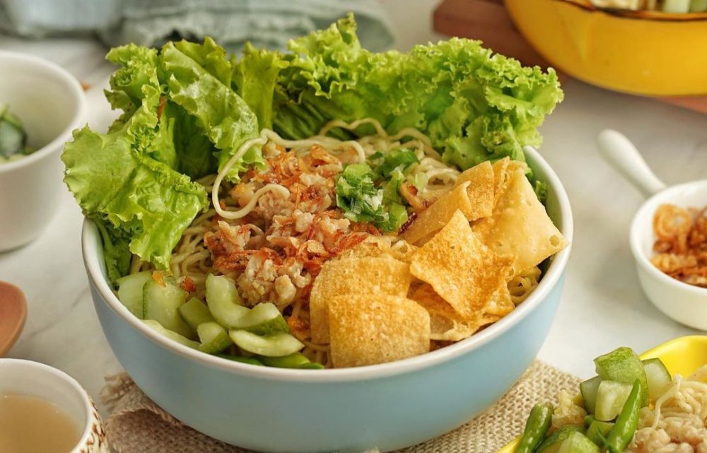 Mie Pangsit Simpel 22 Bahan - Sedap