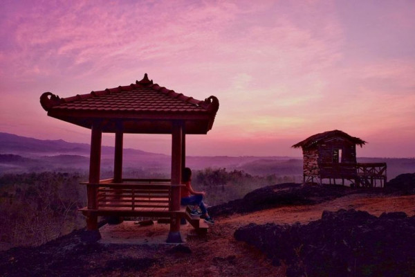 Gunung Ireng, Tempat Berburu Sunrise Memukau di Gunungkidul