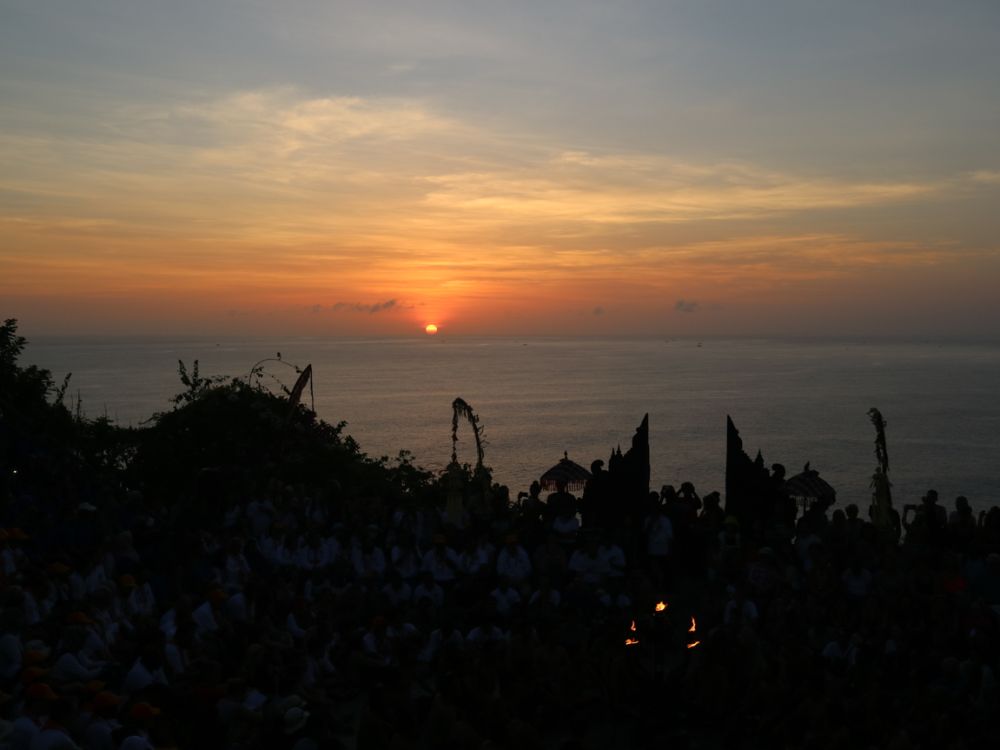 Tiket Masuk Pura Uluwatu, Selalu Jadi Ikon Sunset di Bali