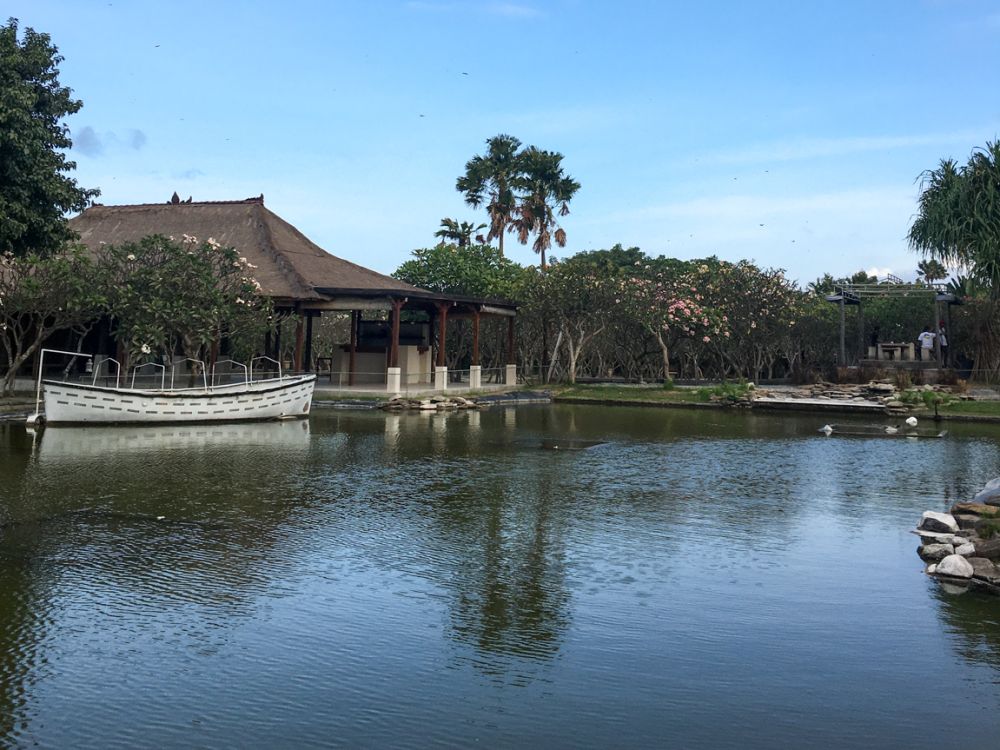 Istana Taman Jepun, Wisata ala Taman Jepang di Denpasar