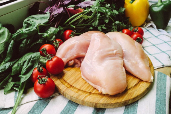 7 Ide Food Preparation dari Ayam, Bikin Hemat Waktu Saat Memasak