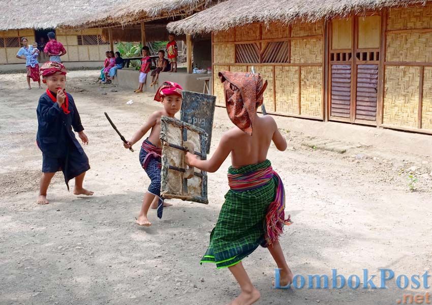 7 Fakta Unik dan Menarik tentang Desa Sade di Lombok