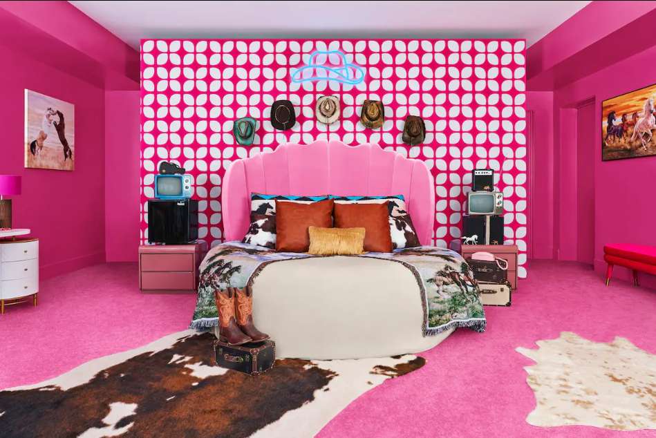 Rumah Barbie Di Malibu, Disewakan Airbnb