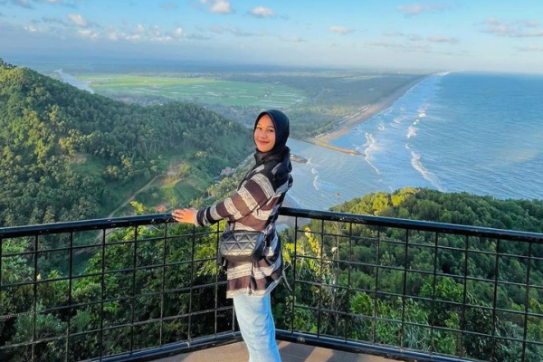 Sagara View Of Karangbolong, Tempat Wisata yang Lagi Viral di Kebumen!