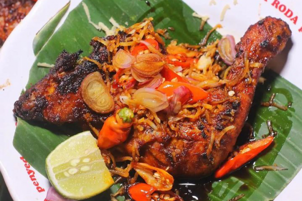 7 Tempat Makan Dekat RSUP Dr. Sardjito, Mulai dari Rp8 Ribuan