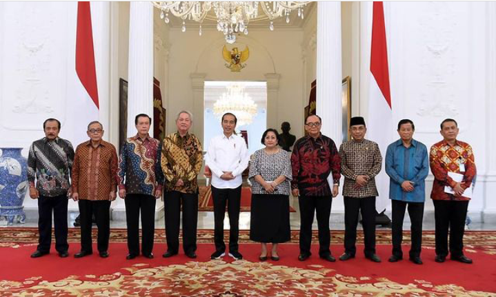 Sri Mulyani Berkaca-kaca Kenang Sri Adiningsih, Jokowi Kirim Bunga 