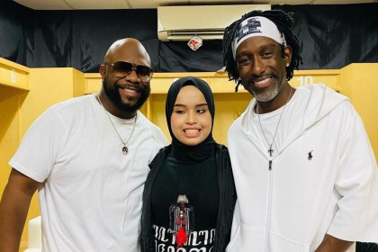 9 Potret Akrab Putri Ariani Penyanyi Ternama, Ada Boyz II Men