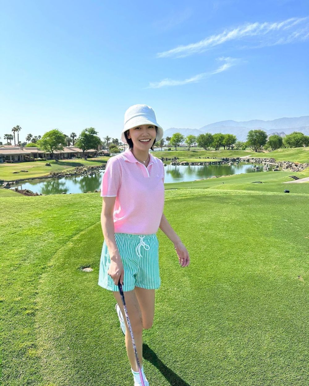 9 Gaya Outfit Main Golf ala Member SNSD, Semuanya Fashionable!