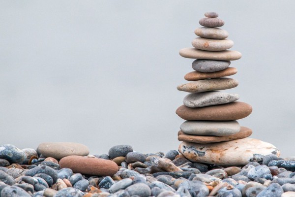 5 Jenis Kebutuhan Manusia di Tempat Kerja dari Teori Maslow